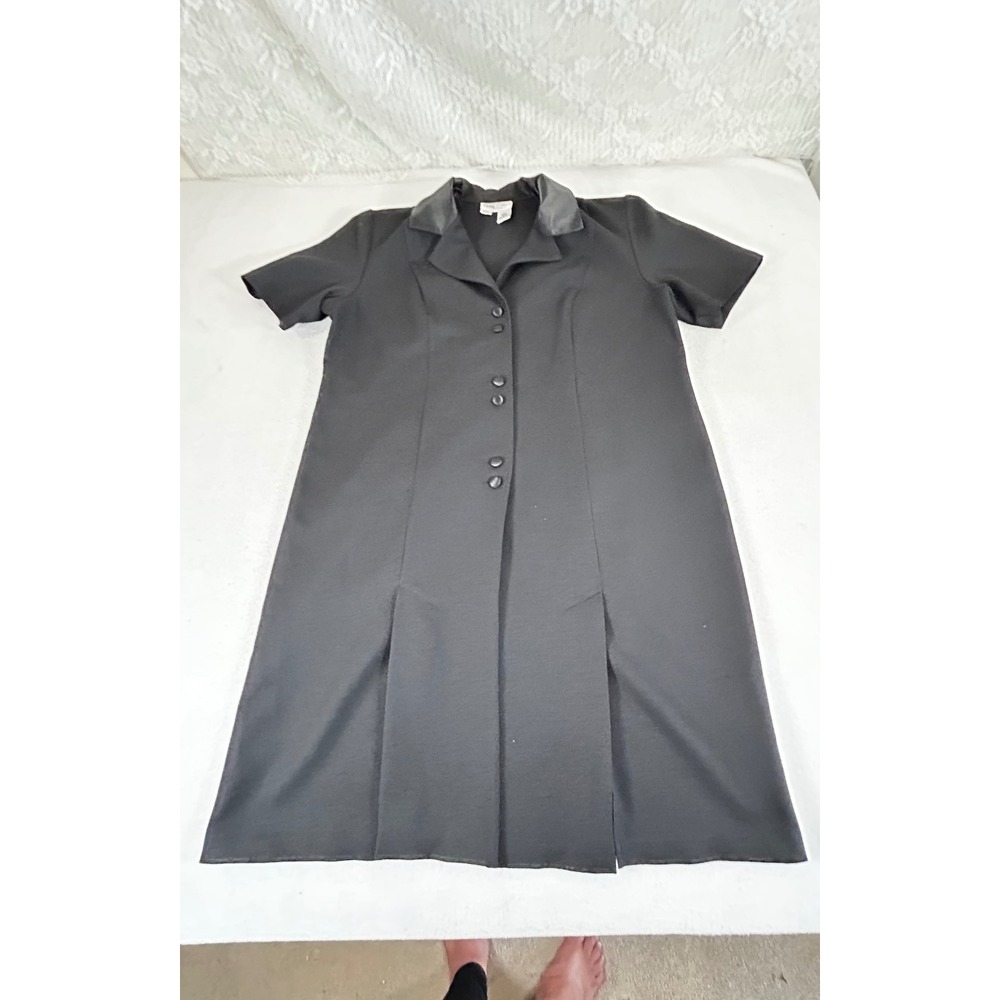 Betsy Lauren Woman Black Button Front Dress Satin Collar Short Sleeve 16W 922408